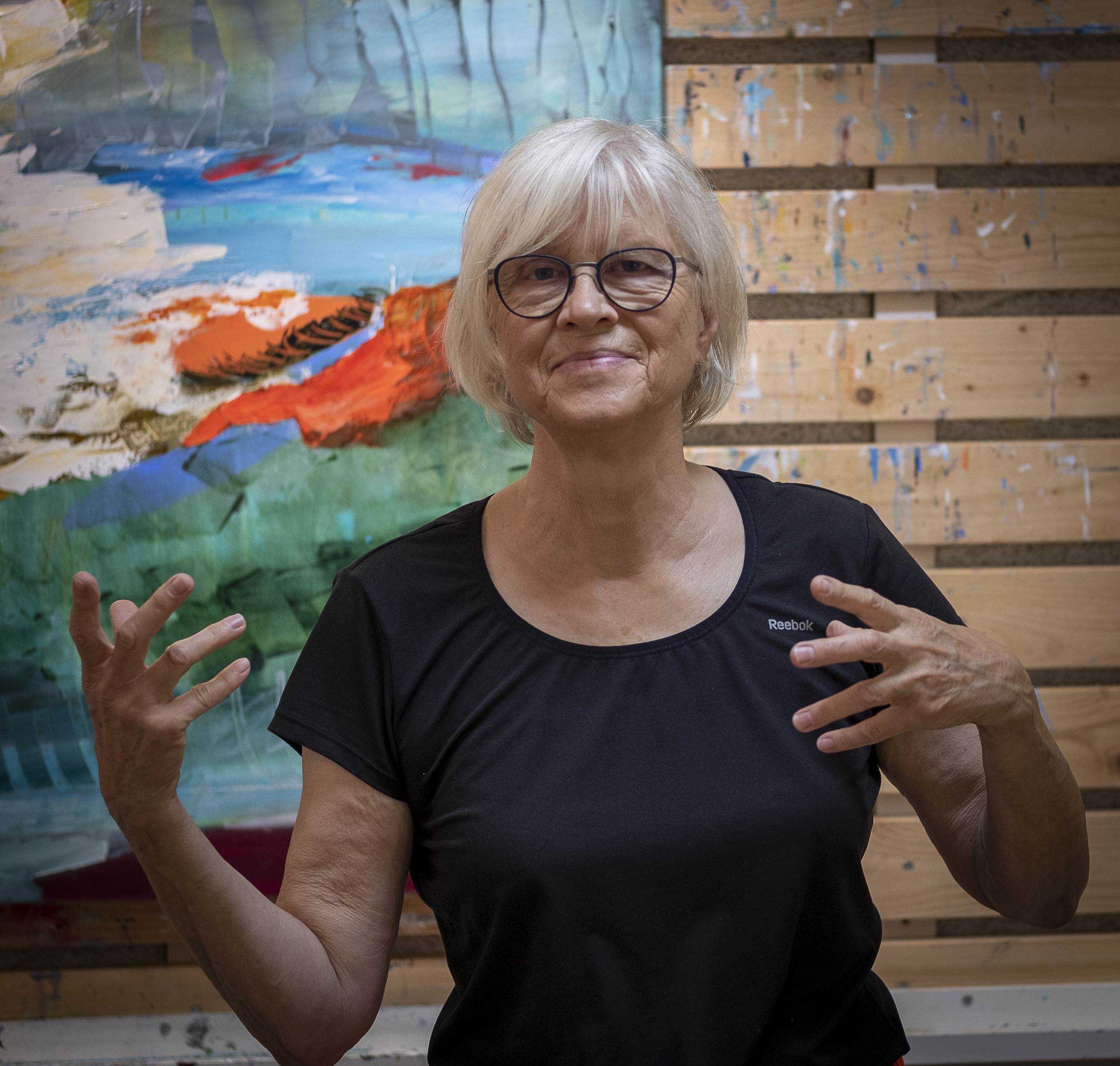 2355B8CB-71B6-4724-B4AE-668609D4F682